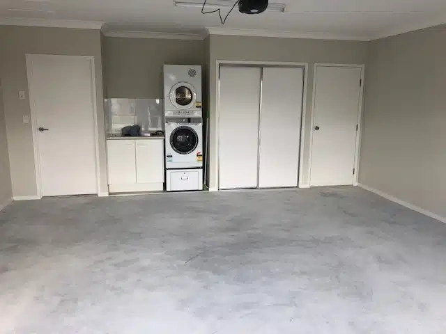 Double garage before coating